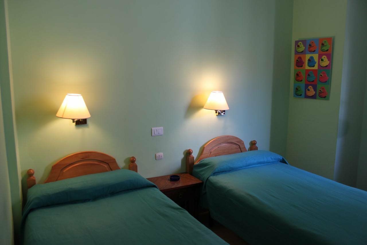 Pension Sea Of Clouds Las Palmas de Gran Canaria Exterior photo